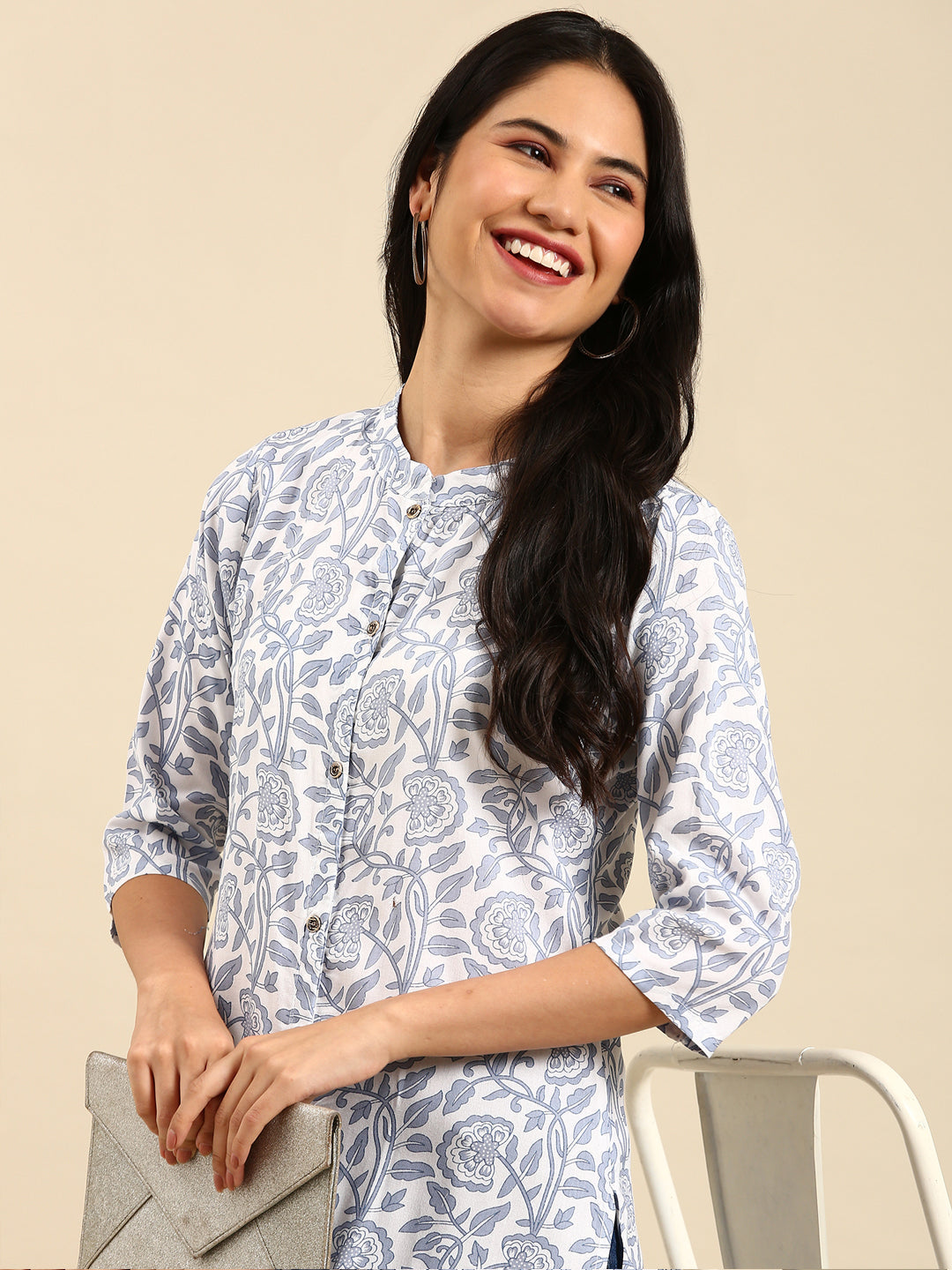 Women's White Printed Straight Kurta