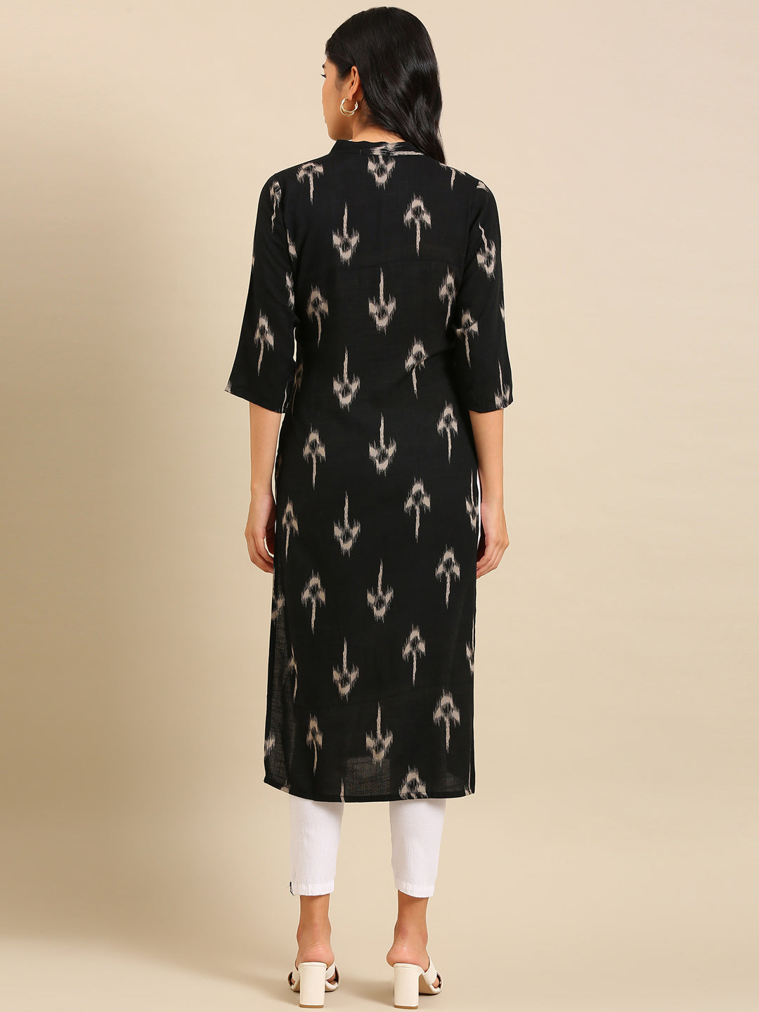 Women's Black Printed Straight Kurta