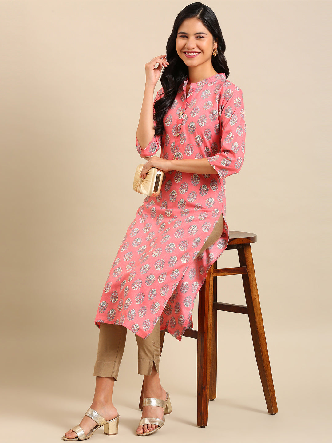 Women's Pink Printed Straight Kurta