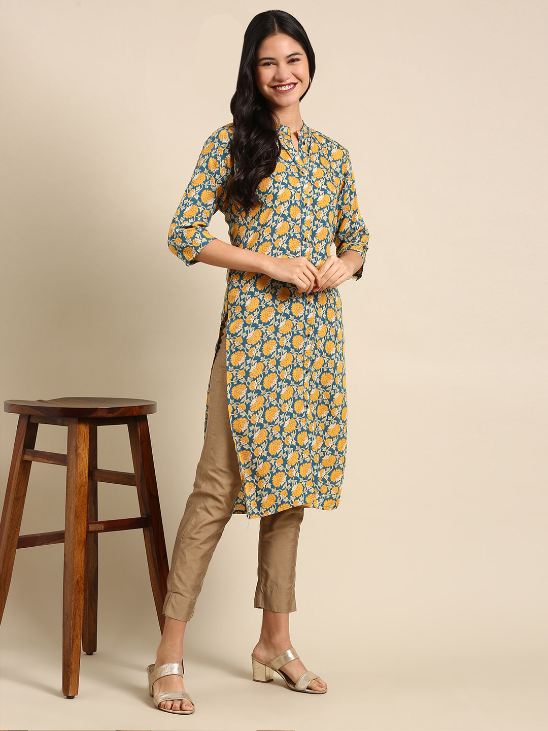 Women's Blue Printed Straight Kurta