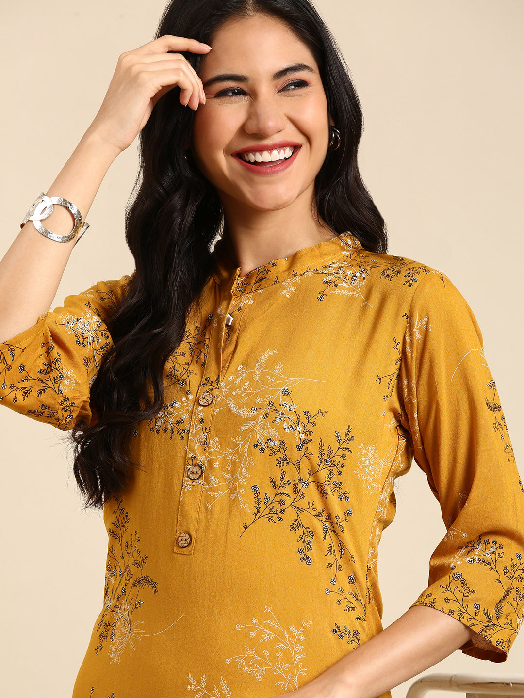 Women's Yellow Printed Straight Kurta