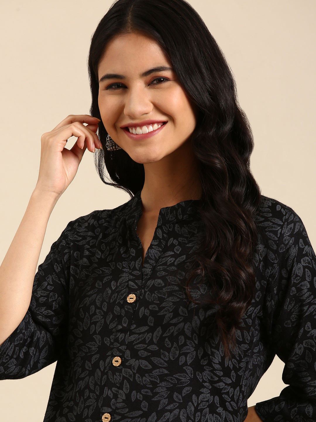 Women's Black Printed Straight Kurta
