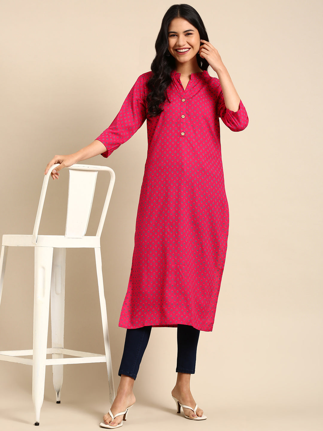 Women's Pink Printed Straight Kurta