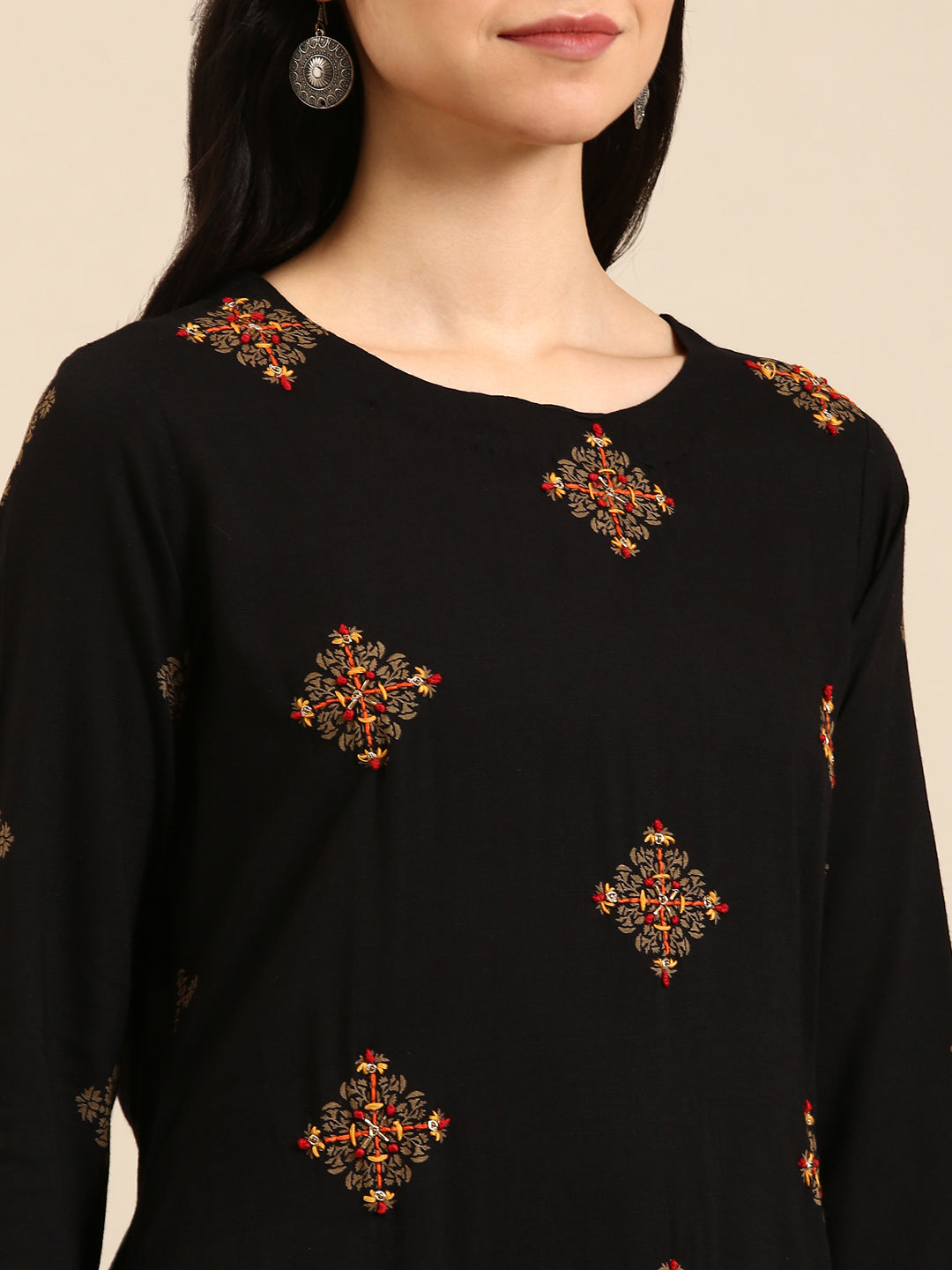 Women's Black Printed Kurta Set