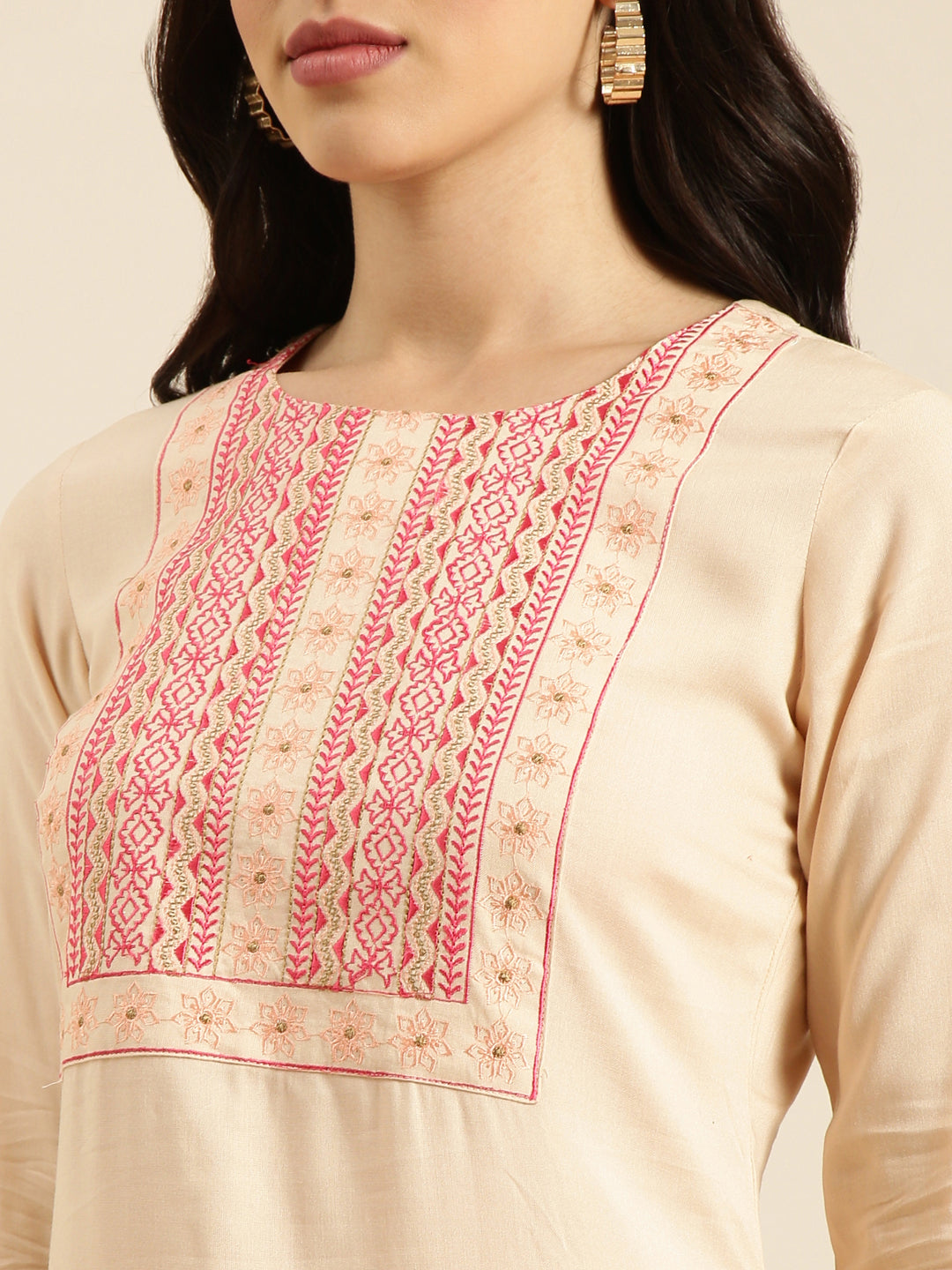 Women Straight Peach Solid Kurta and Patiala Set Comes With Dupatta