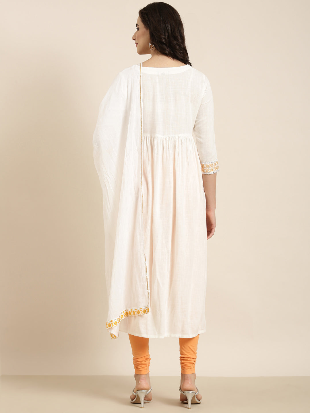 Women Straight Off White Solid Kurta Comes with Dupatta