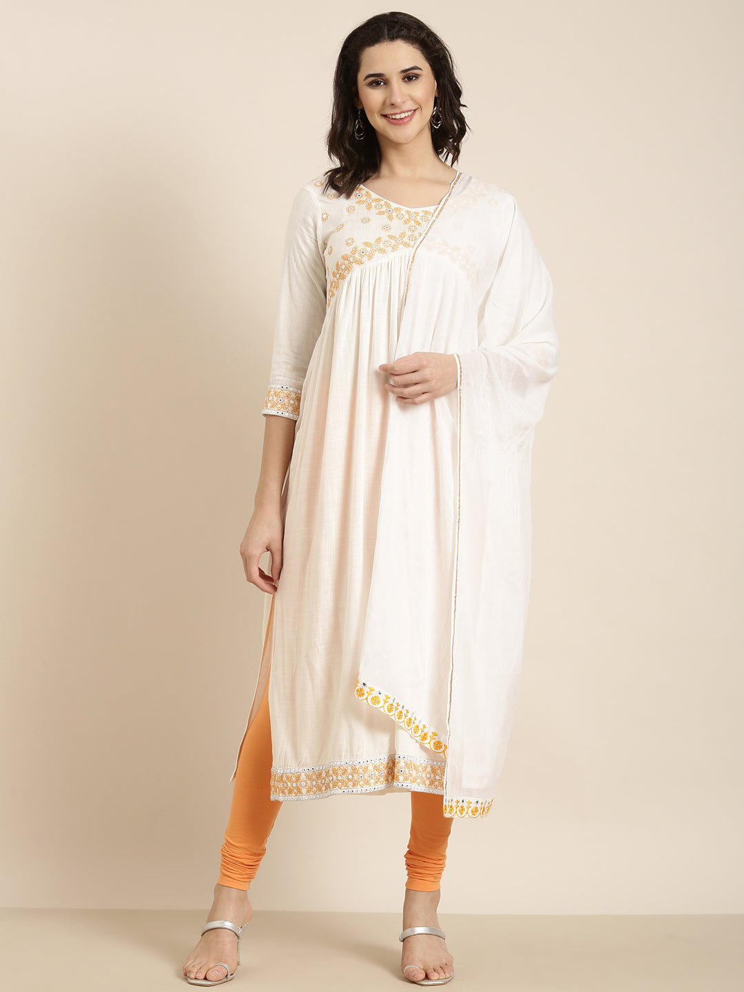 Women Straight Off White Solid Kurta Comes with Dupatta