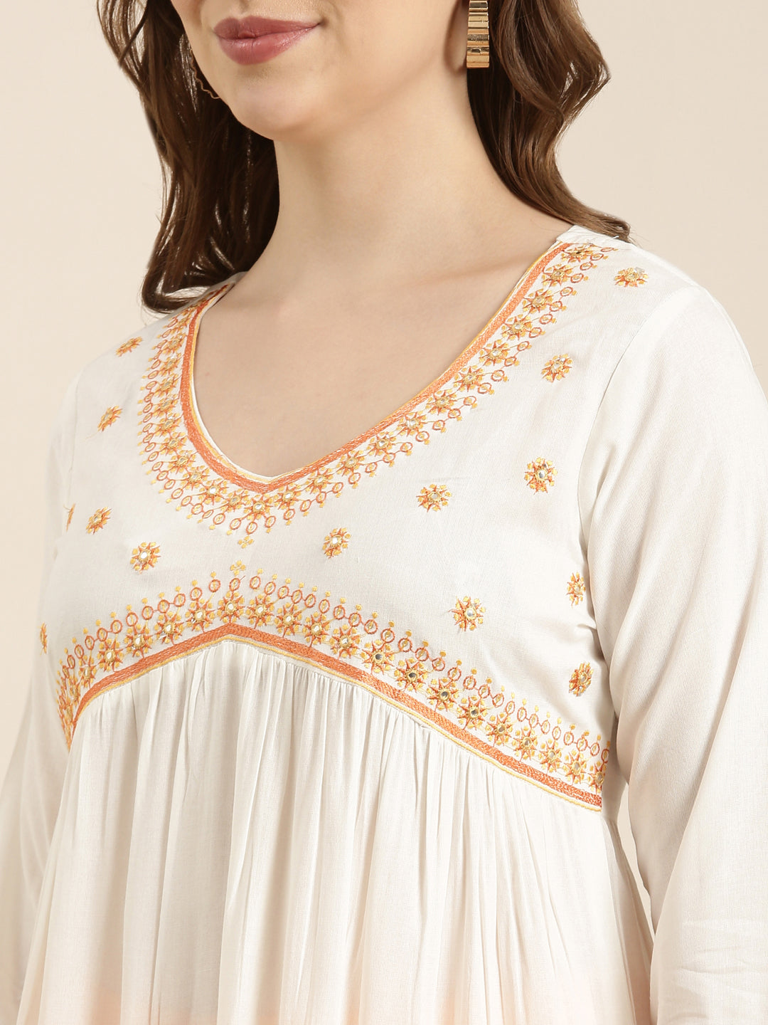 Women Straight Off White Solid Kurta Comes with Dupatta