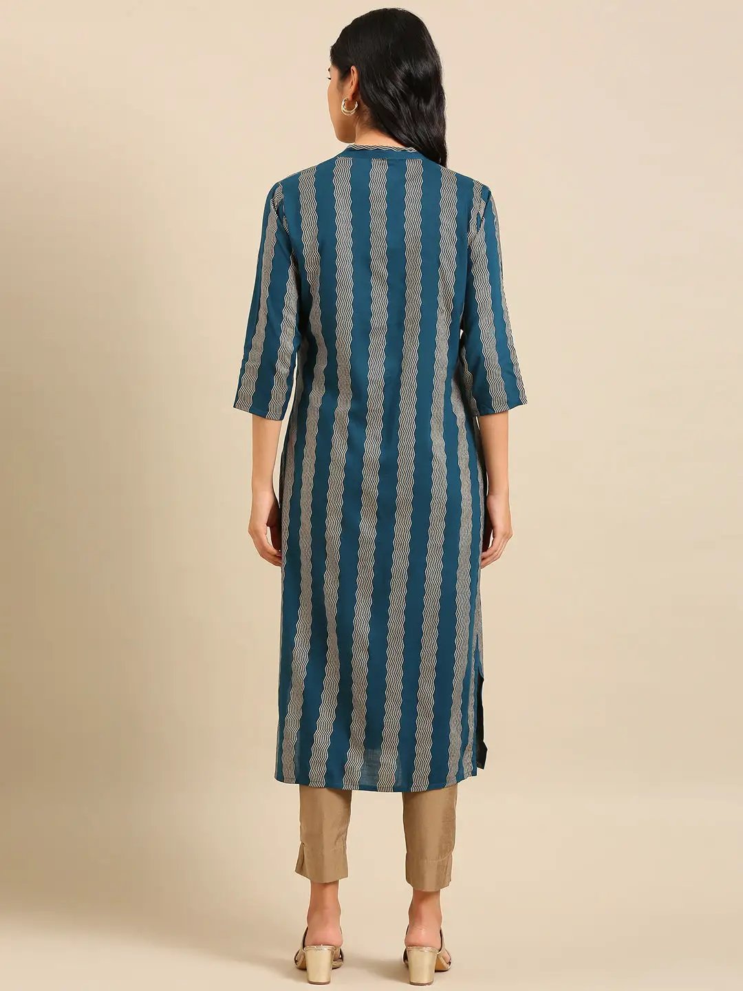 Women's Teal Embellished Straight Kurta
