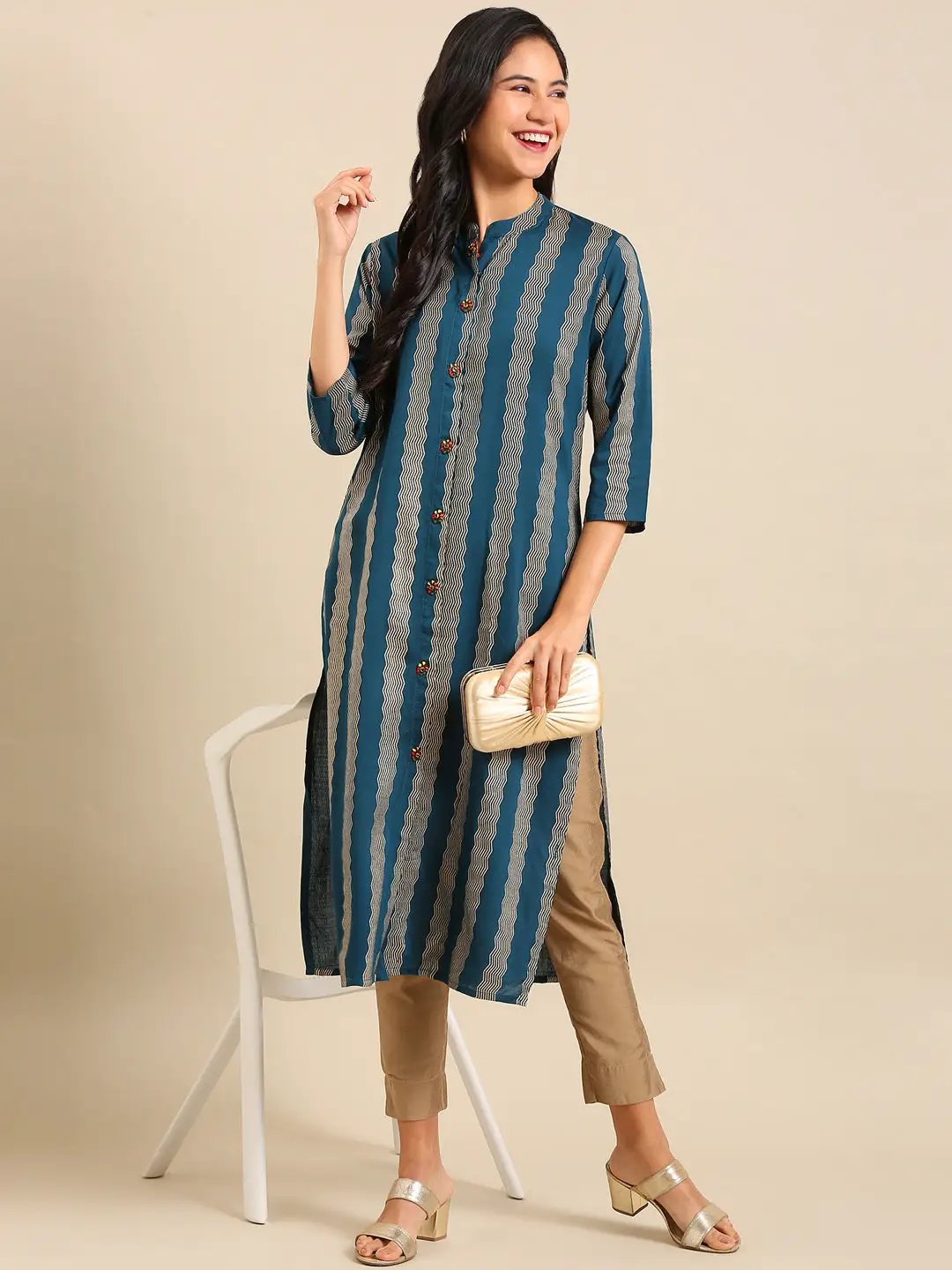 Women's Teal Embellished Straight Kurta