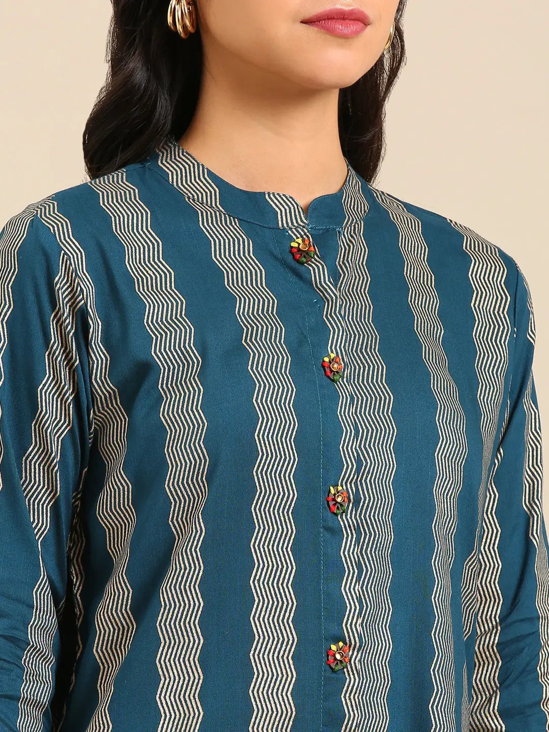 Women's Teal Embellished Straight Kurta