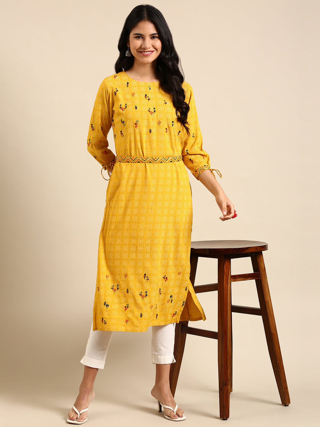 Women's Yellow Printed Straight Kurta