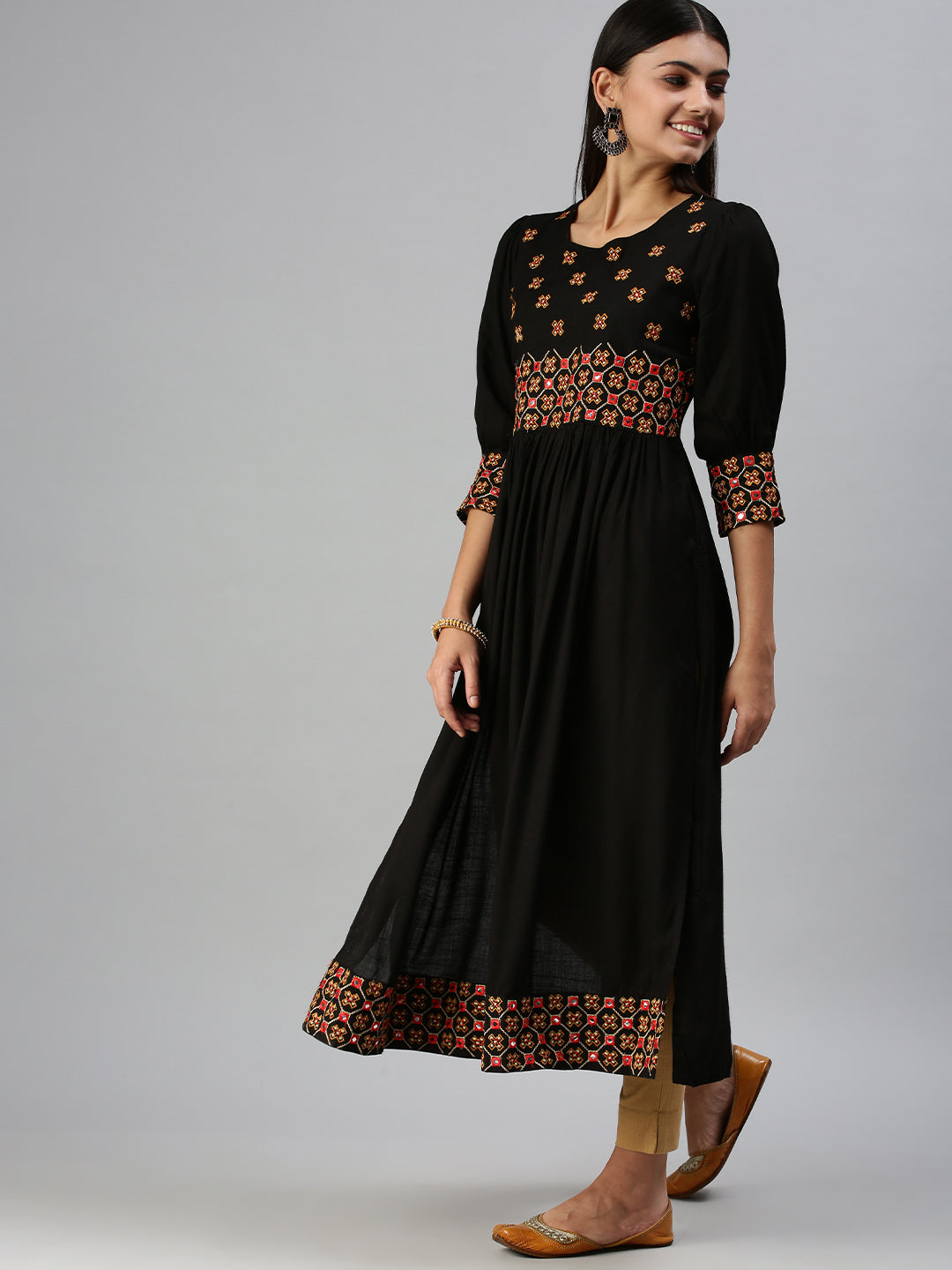 Women's Black Embroidered Anarkali Kurta