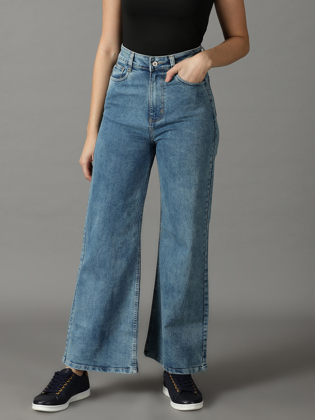 Women's Blue Solid Wide Leg Denim Jeans