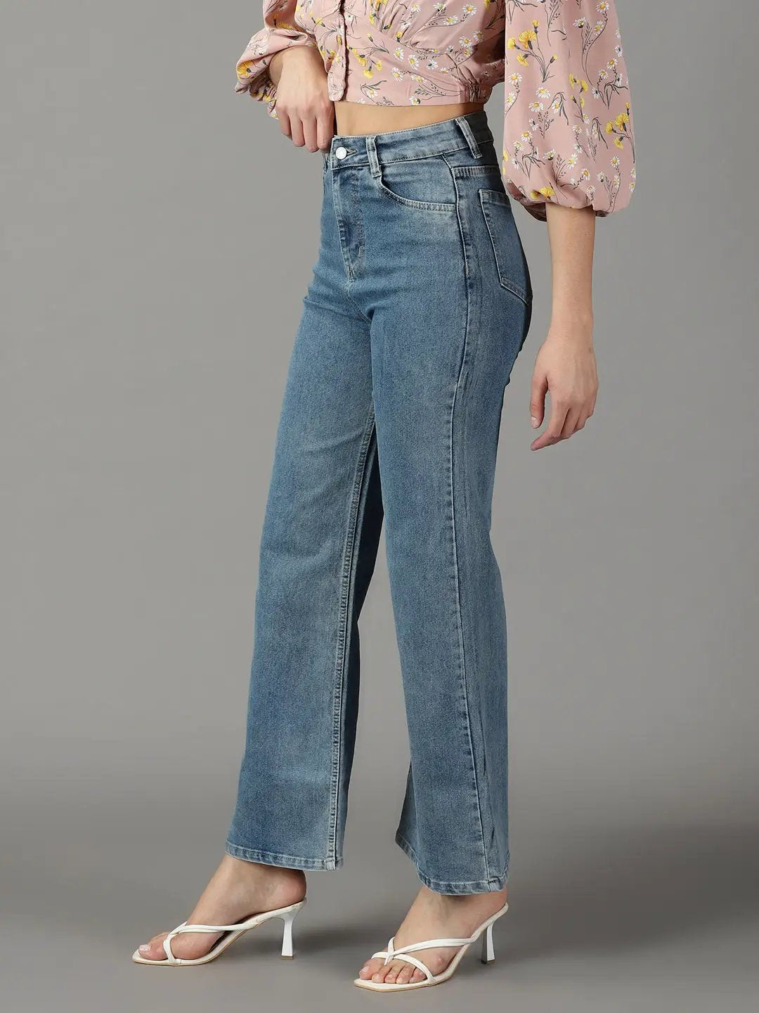 Women's Blue Mildly Distressed Light Fade Wide Leg High-Rise Stretchable Cotton Jeans