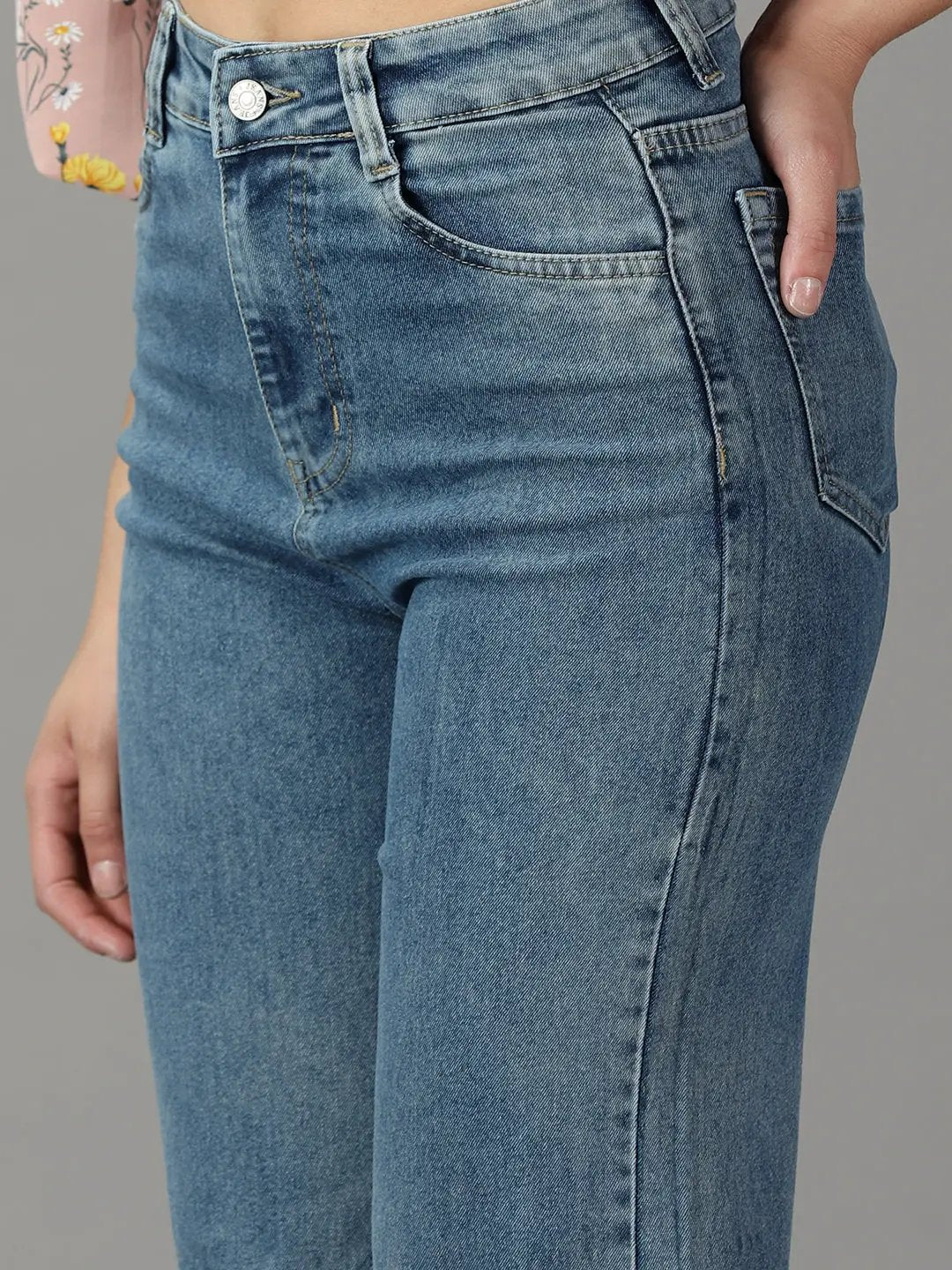 Women's Blue Mildly Distressed Light Fade Wide Leg High-Rise Stretchable Cotton Jeans