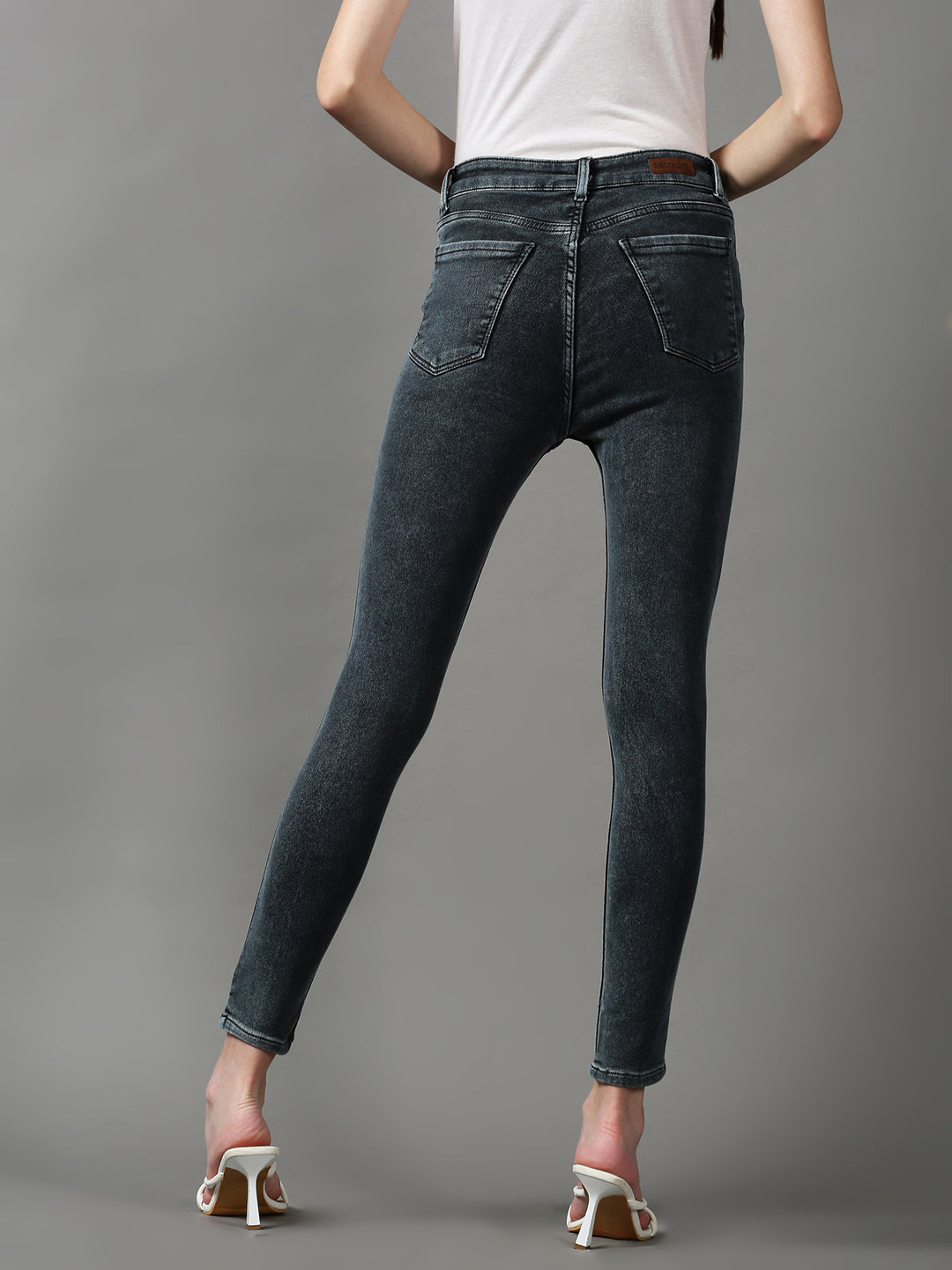 Women's Grey Solid Slim Fit Denim Jeans