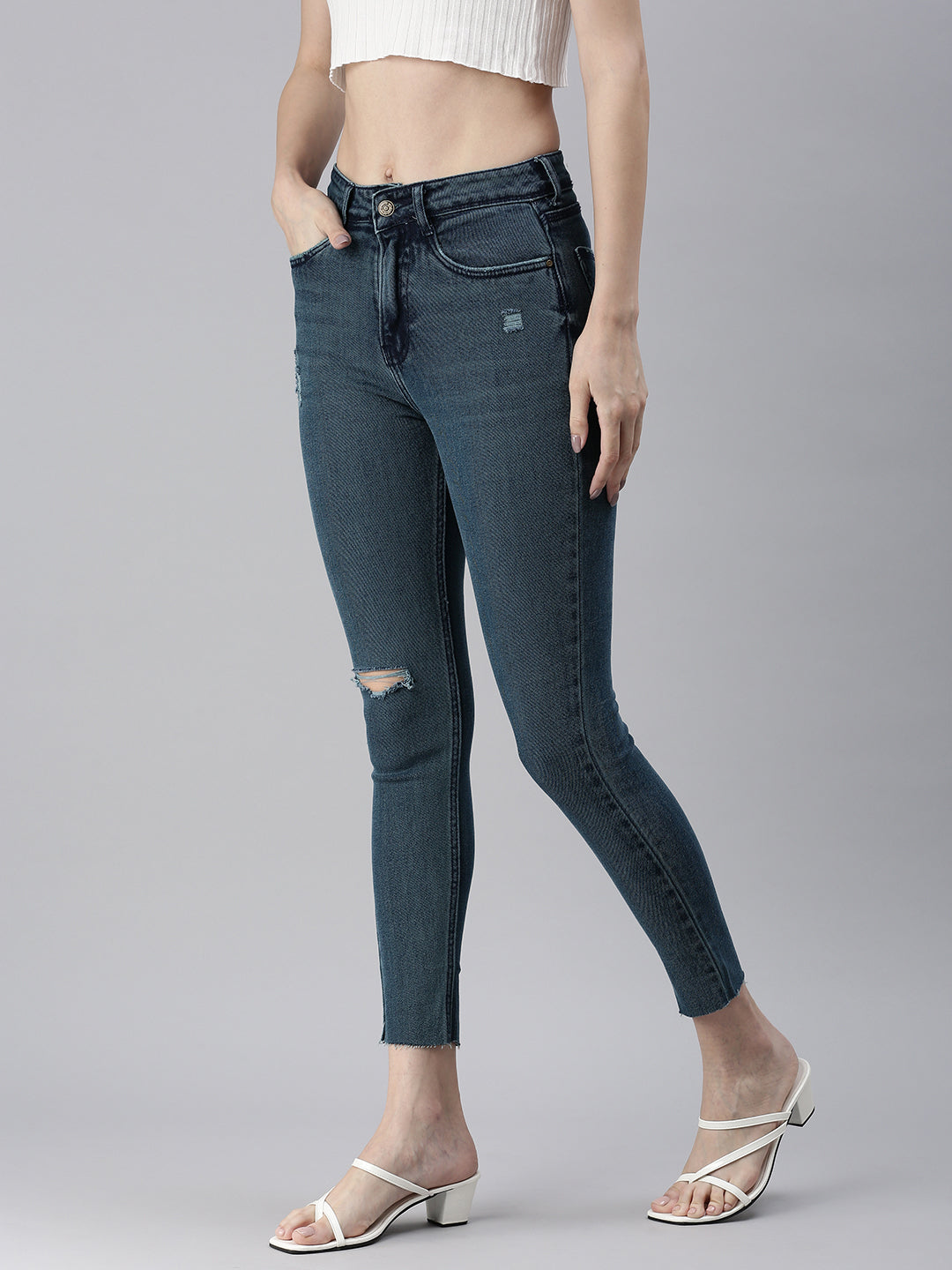 Women's Blue Solid Denim Skinny Jeans