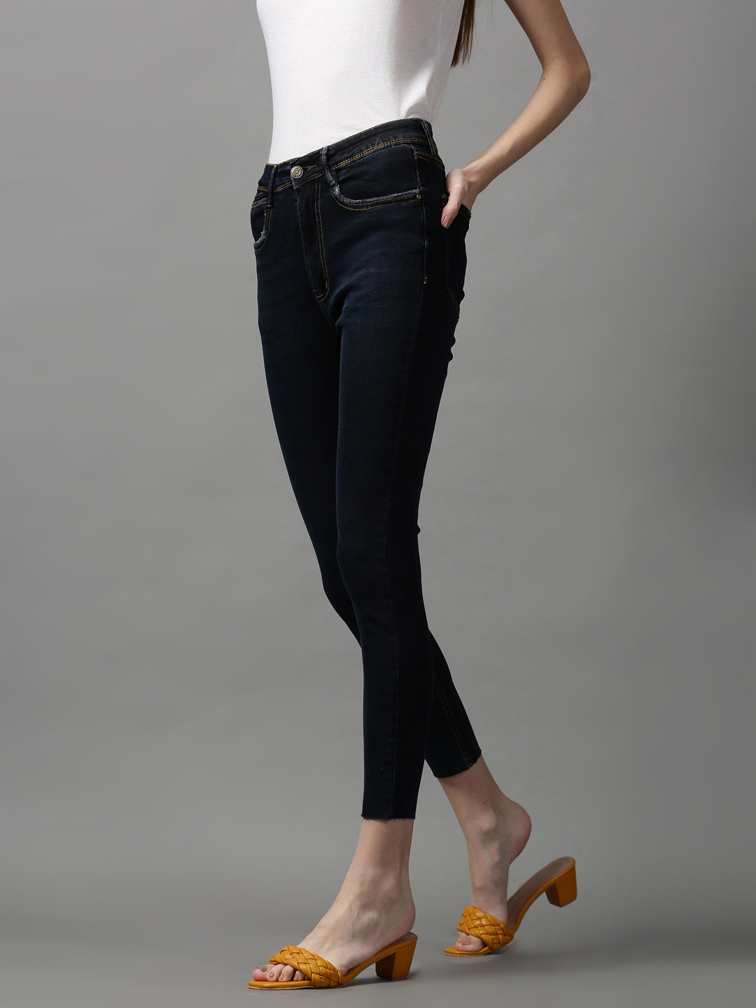 Women's Navy Blue Solid Skinny Fit Denim Jeans