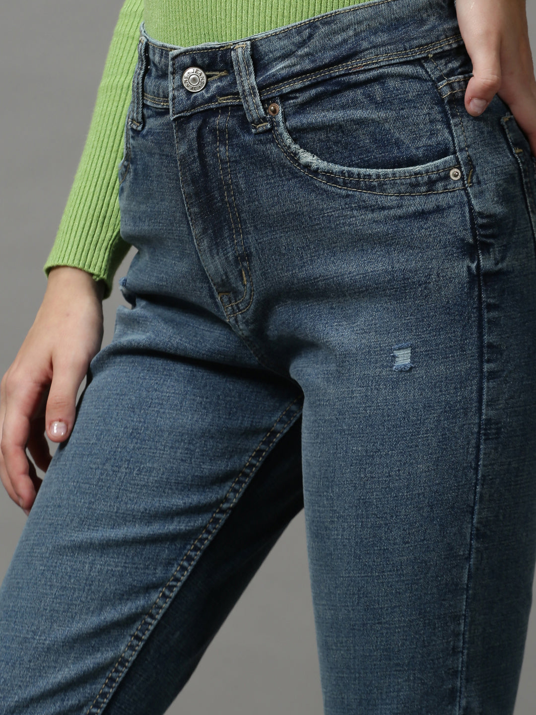 Women's Blue Solid Slim Fit Denim Jeans