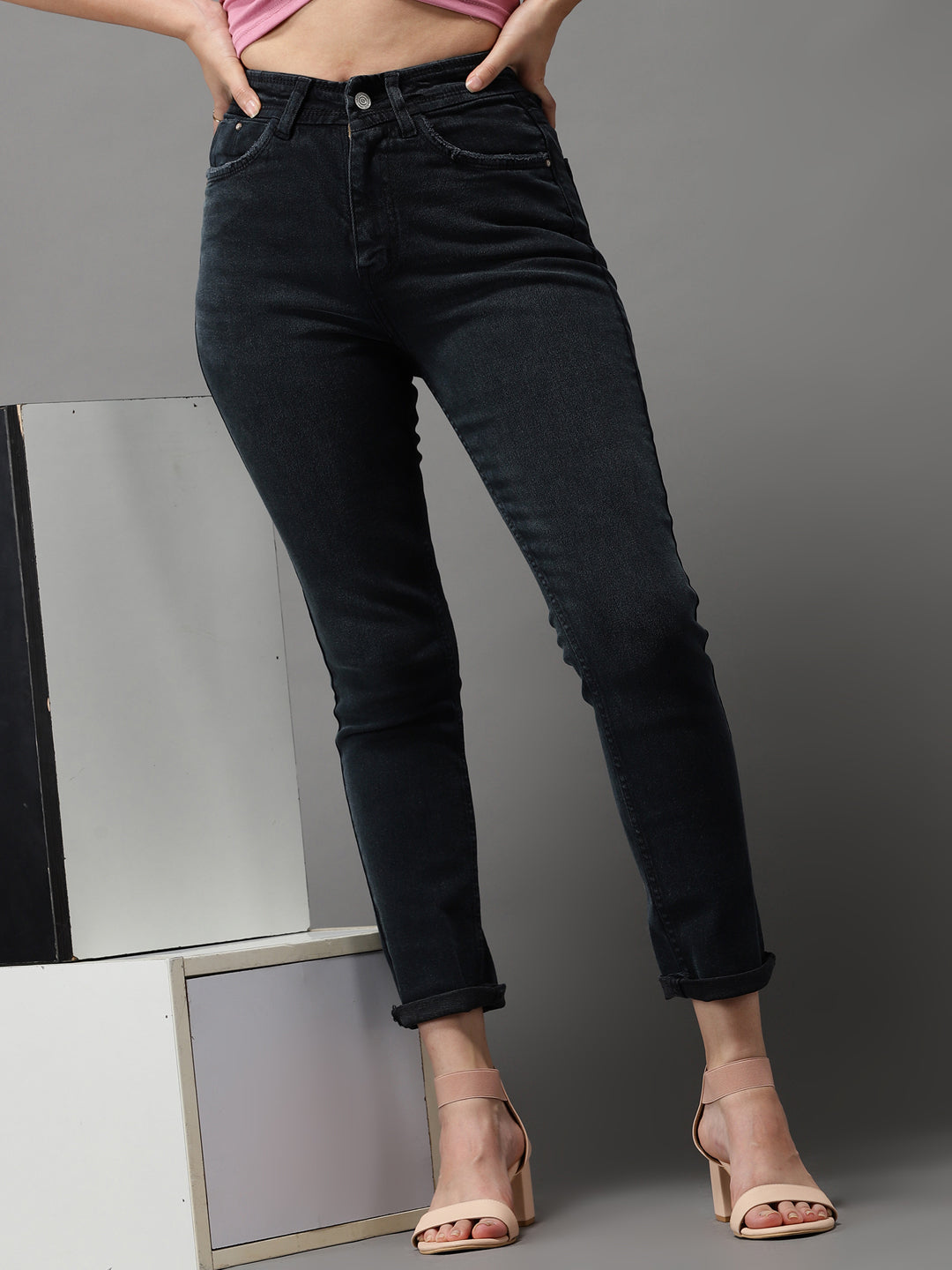 Women's Charcoal Solid Slim Fit Denim Jeans