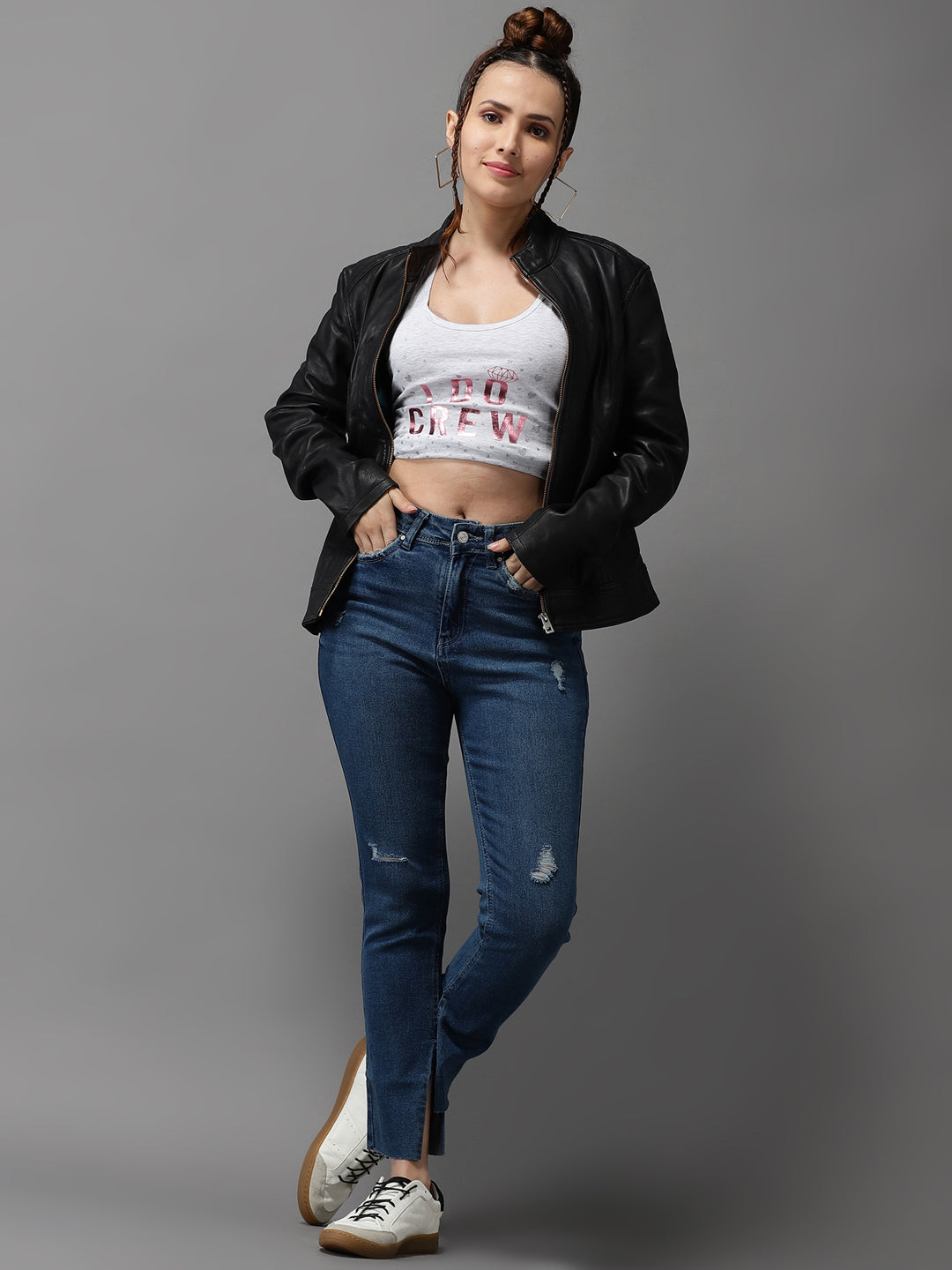 Women's Blue Jean Slim Fit High-Rise Mildly Distressed Light Fade Stretchable Jeans