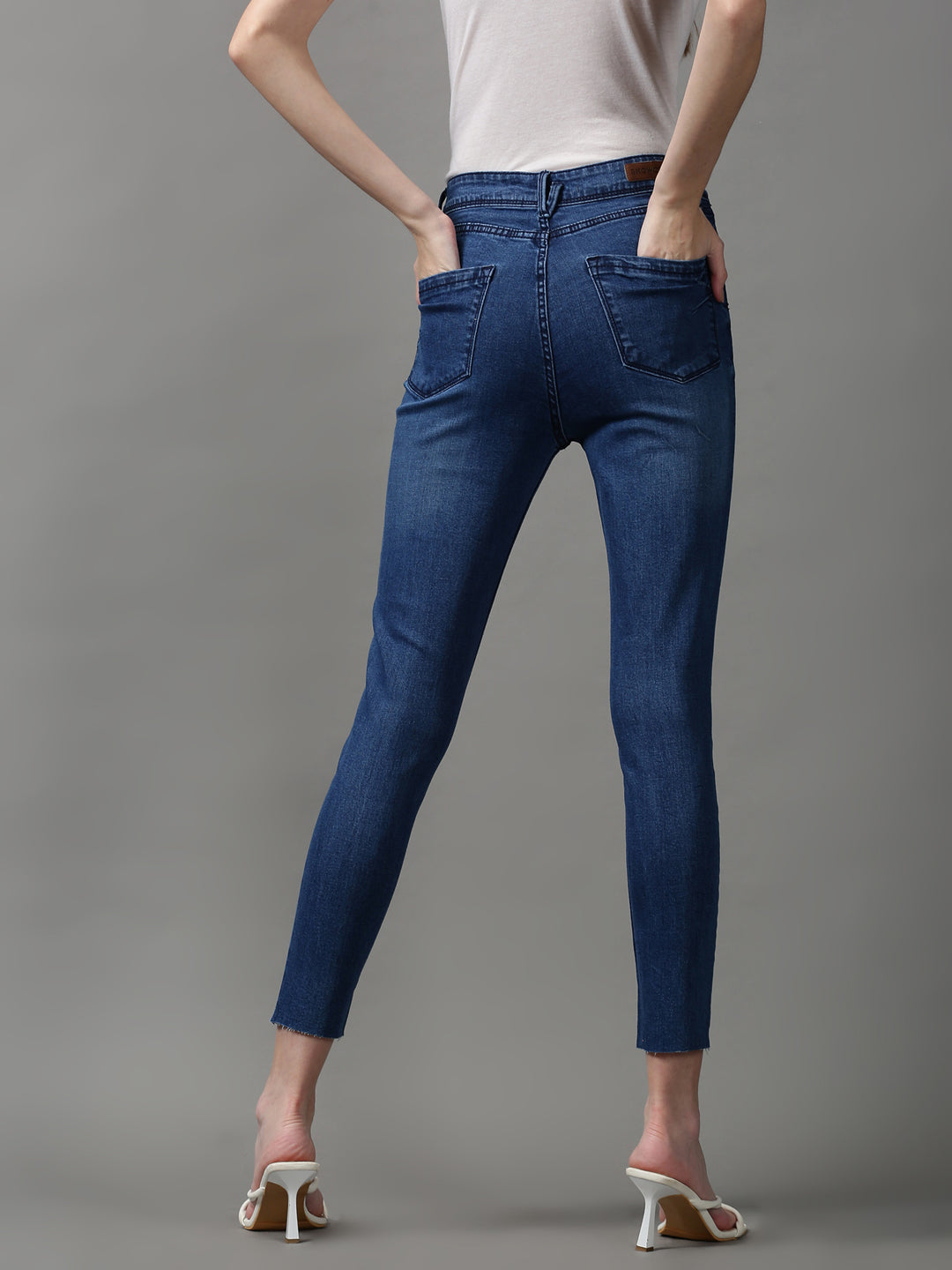 Women's Blue Solid Skinny Fit Denim Jeans