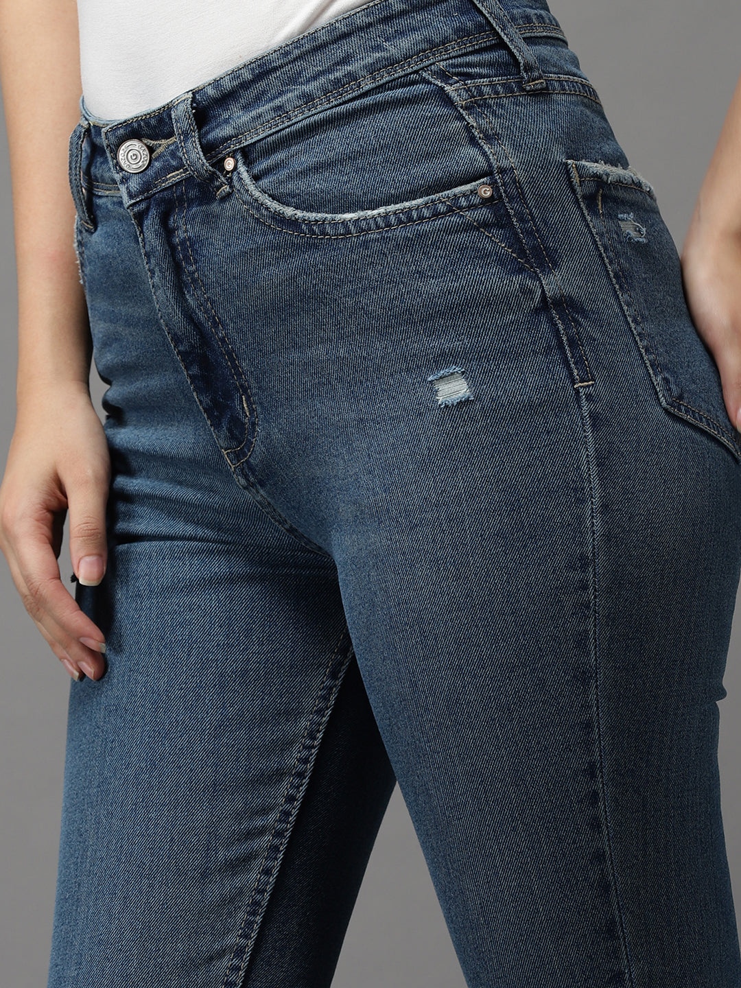 Women's Blue Solid Slim Fit Denim Jeans