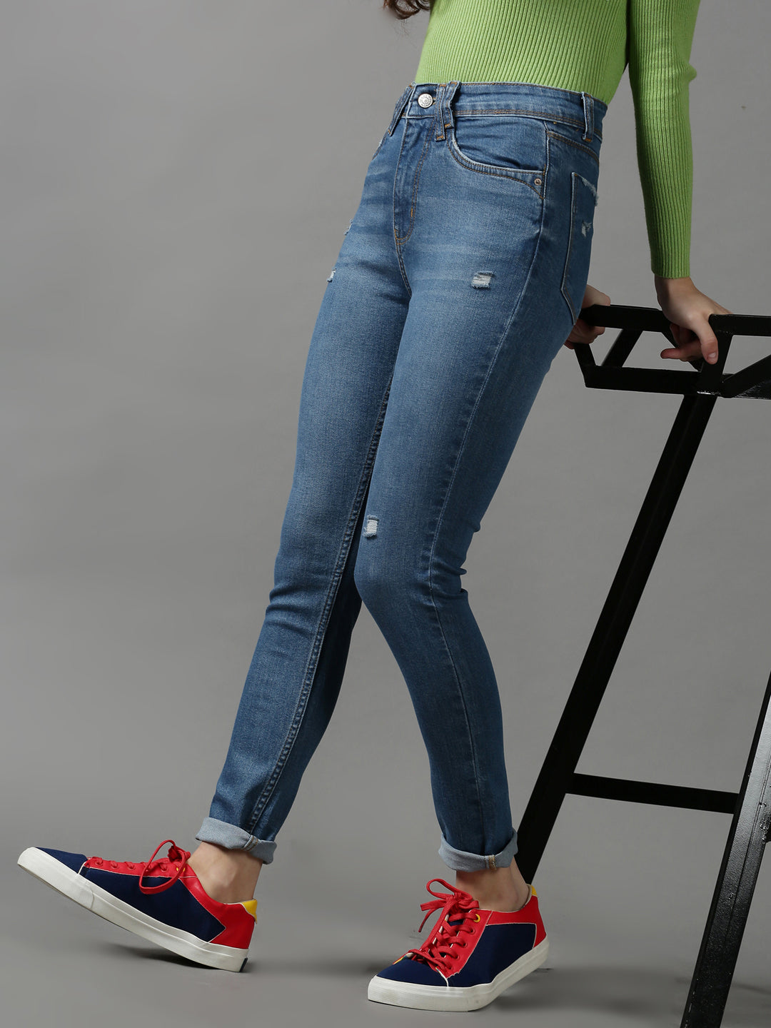 Women's Blue Solid Slim Fit Denim Jeans