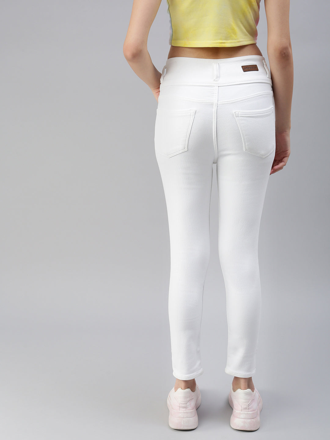 Women's White Solid Denim Skinny Jeans