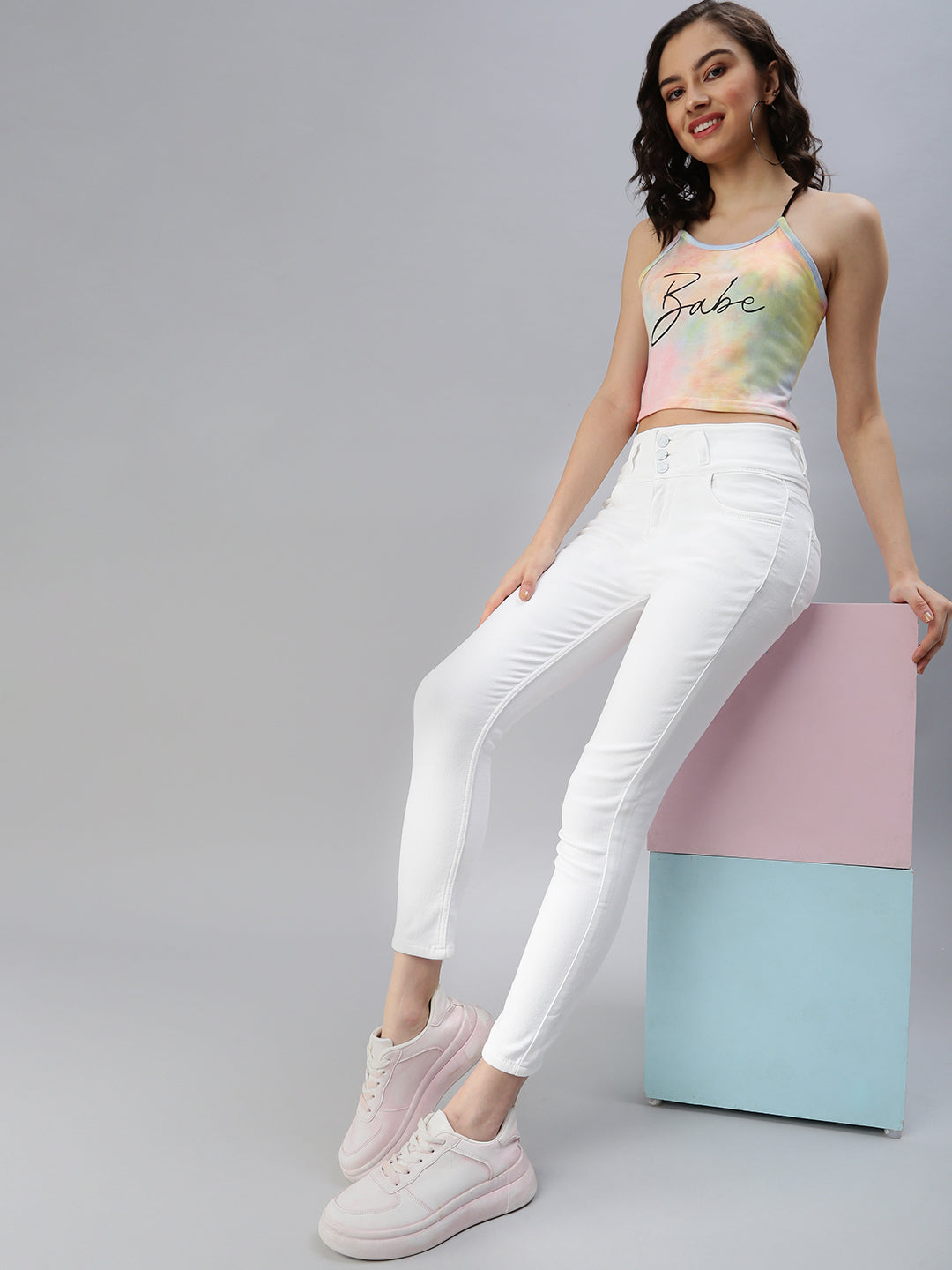 Women's White Solid Denim Skinny Jeans