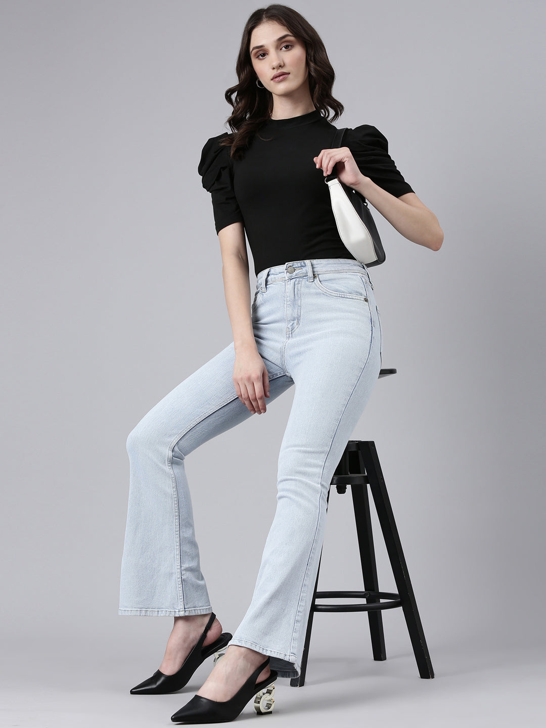 Women's Blue Clean Look Mid-Rise Bootcut Jeans
