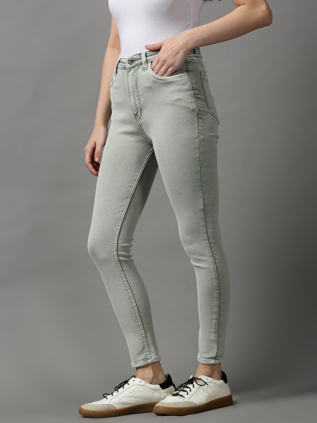 Women's Green Solid Skinny Fit Denim Jeans