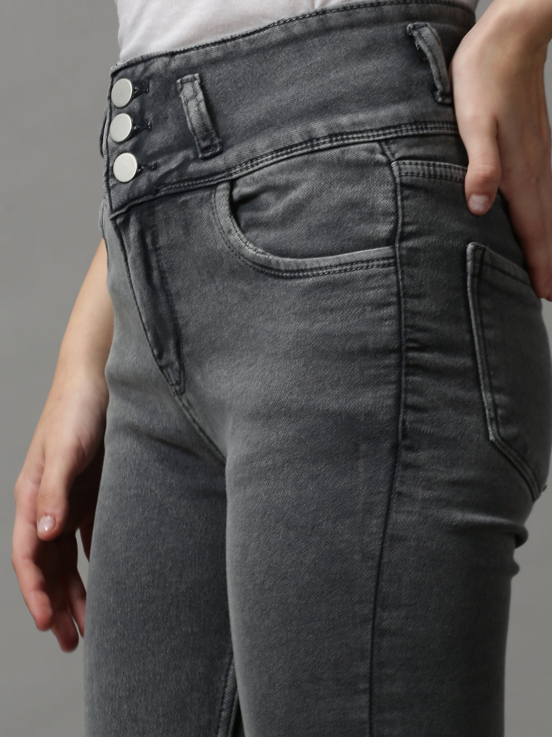 Women's Grey Solid Skinny Fit Denim Jeans