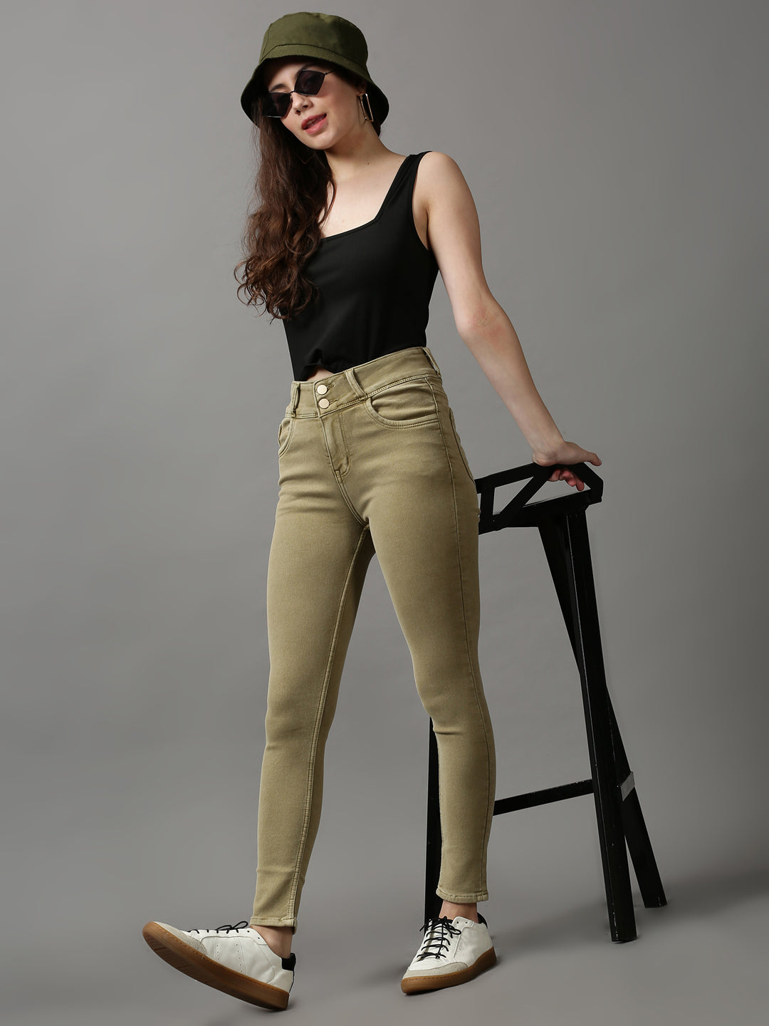 Women's Beige Solid Skinny Fit Denim Jeans