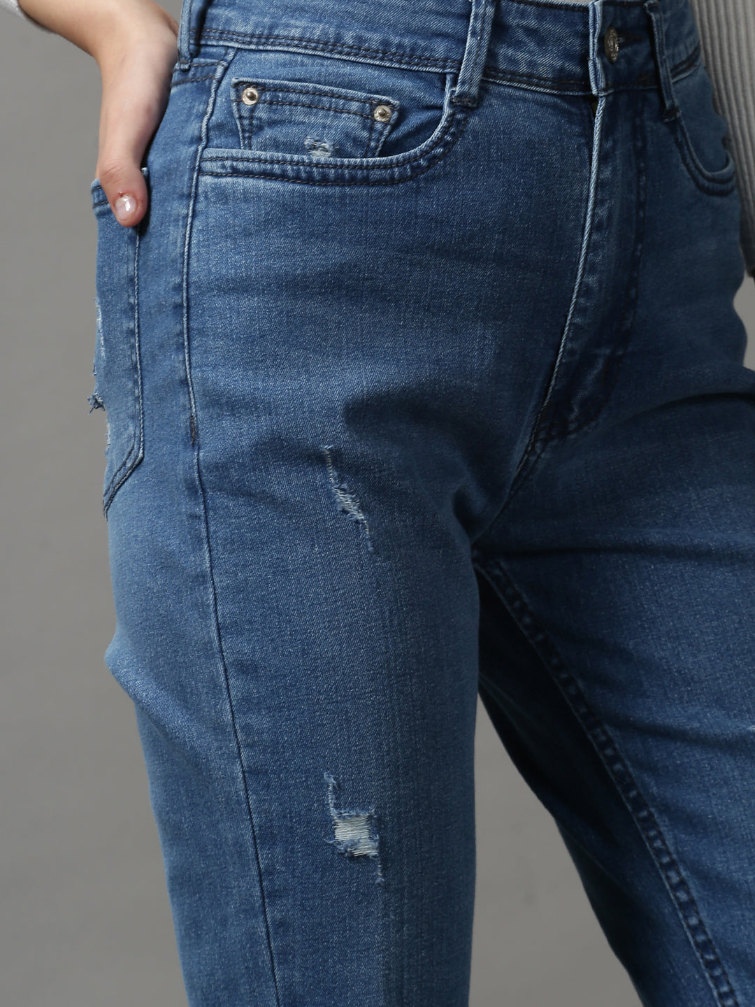 Women's Blue Solid Slim Fit Denim Jeans