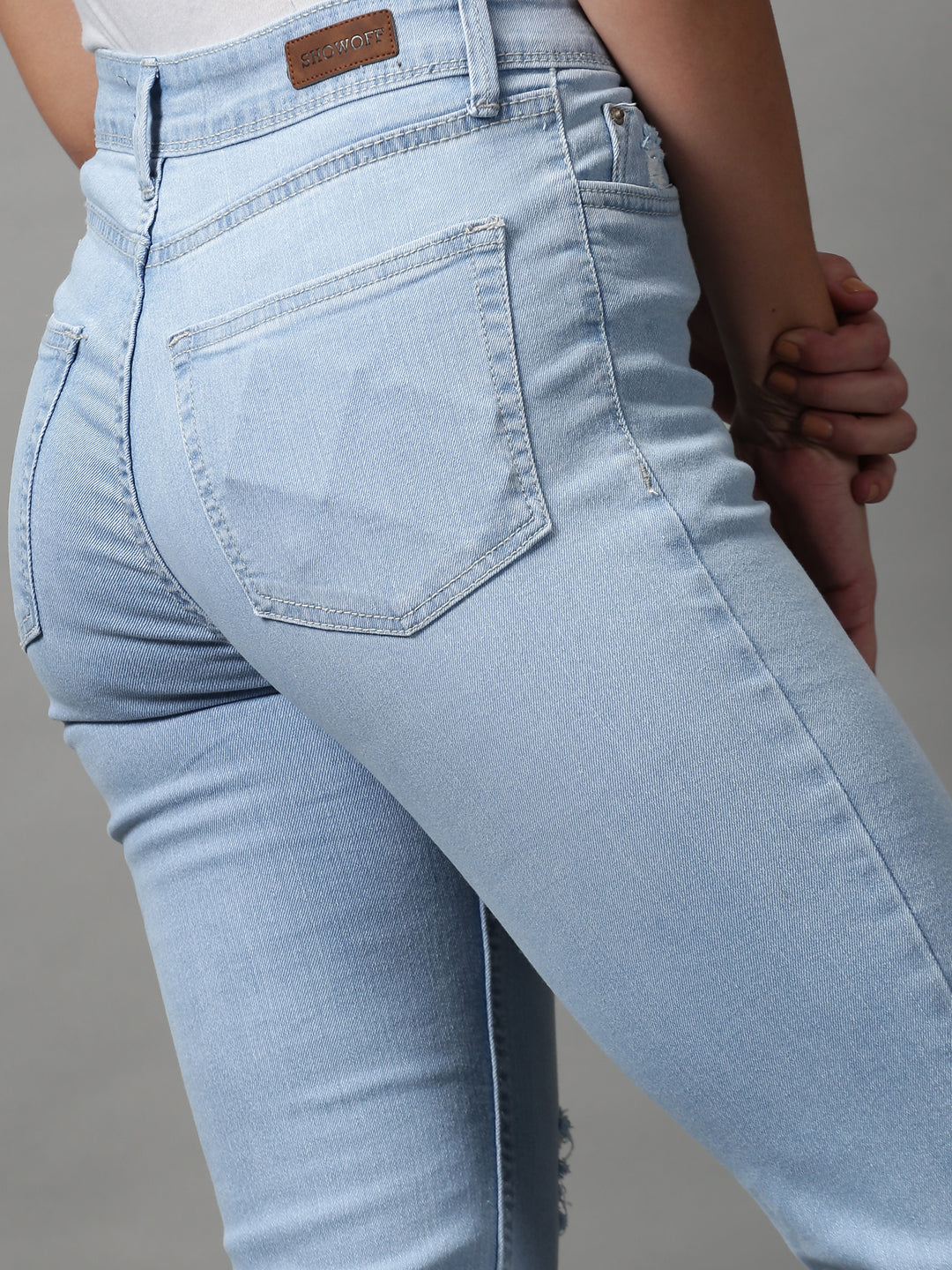 Women's Blue Solid Fit Denim Jeans