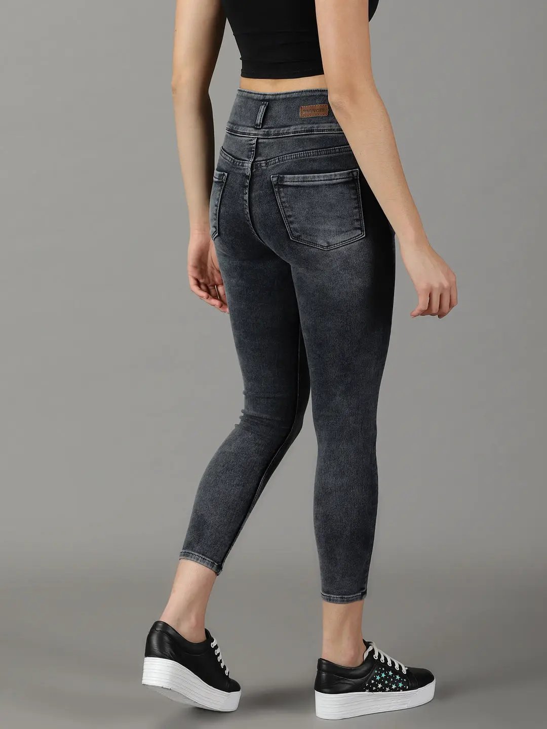 Women's Grey Solid Slim Fit Denim Jeans
