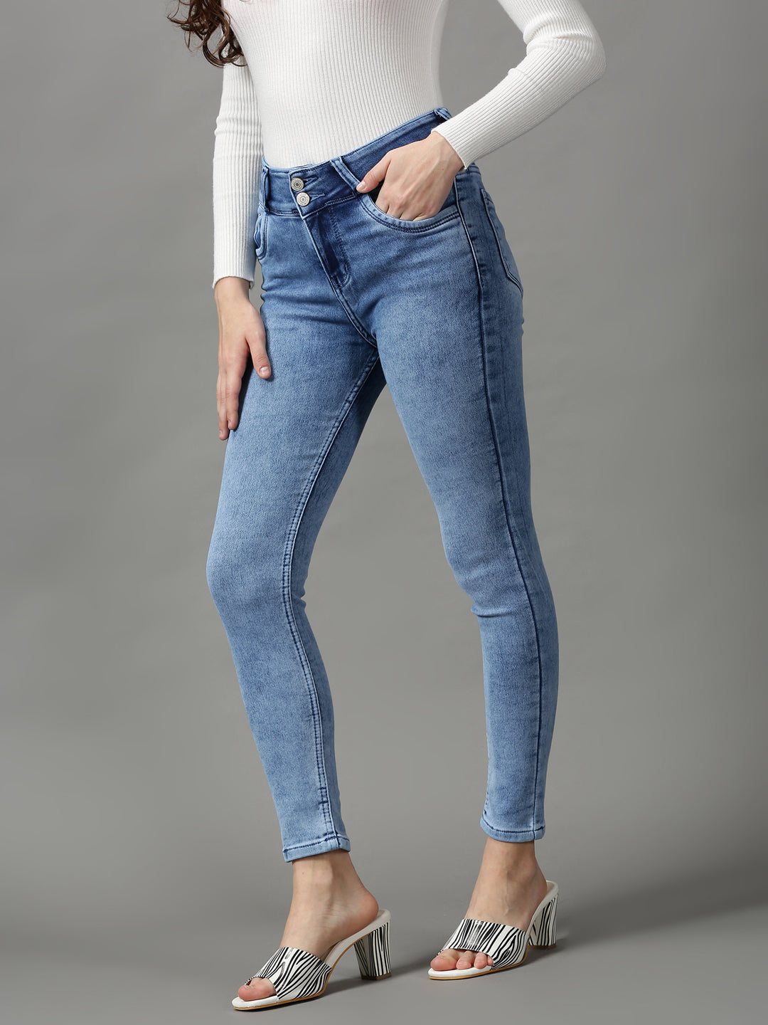 Women's Blue Solid Skinny Fit Denim Jeans