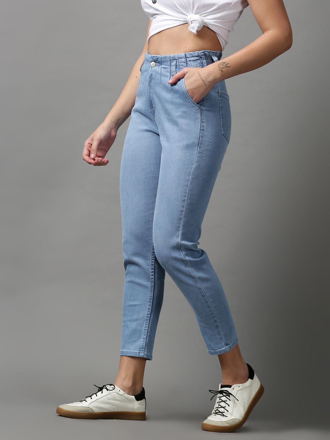 Women's Blue Solid Boyfriend Fit Denim Jeans