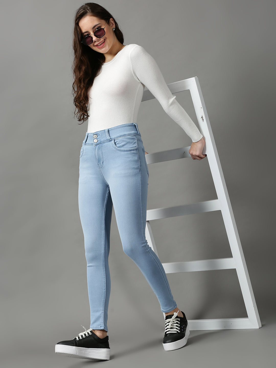 Women's Blue Solid Fit Denim Jeans