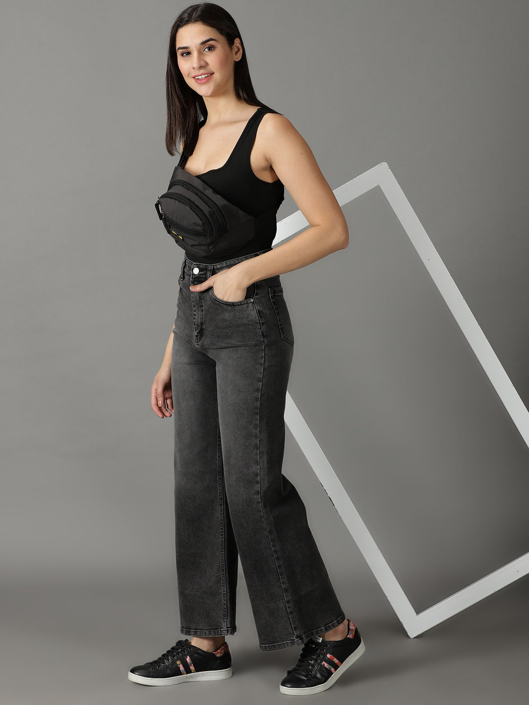 Women's Grey Solid Wide Leg Denim Jeans