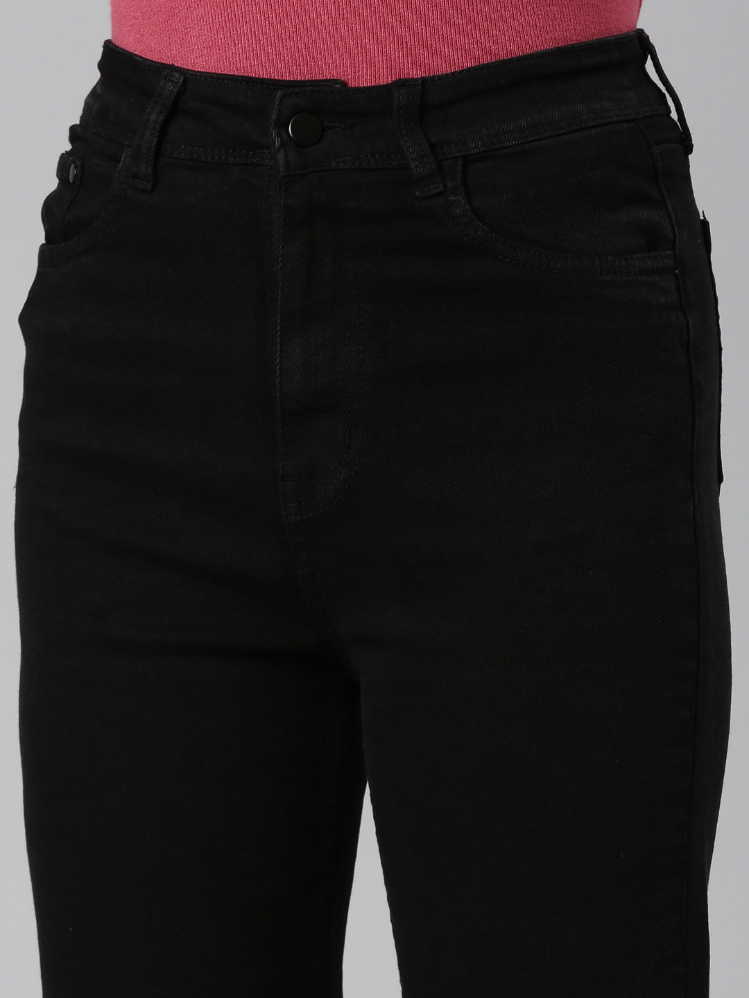 Women Black Solid Straight Fit Denim Jeans