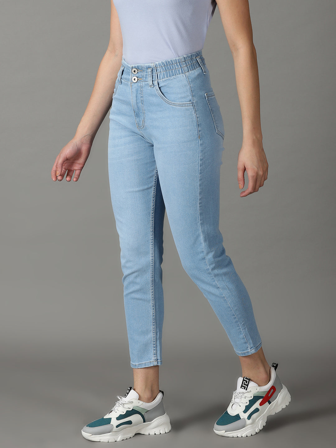 Women's Blue Solid Boyfriend Fit Denim Jeans