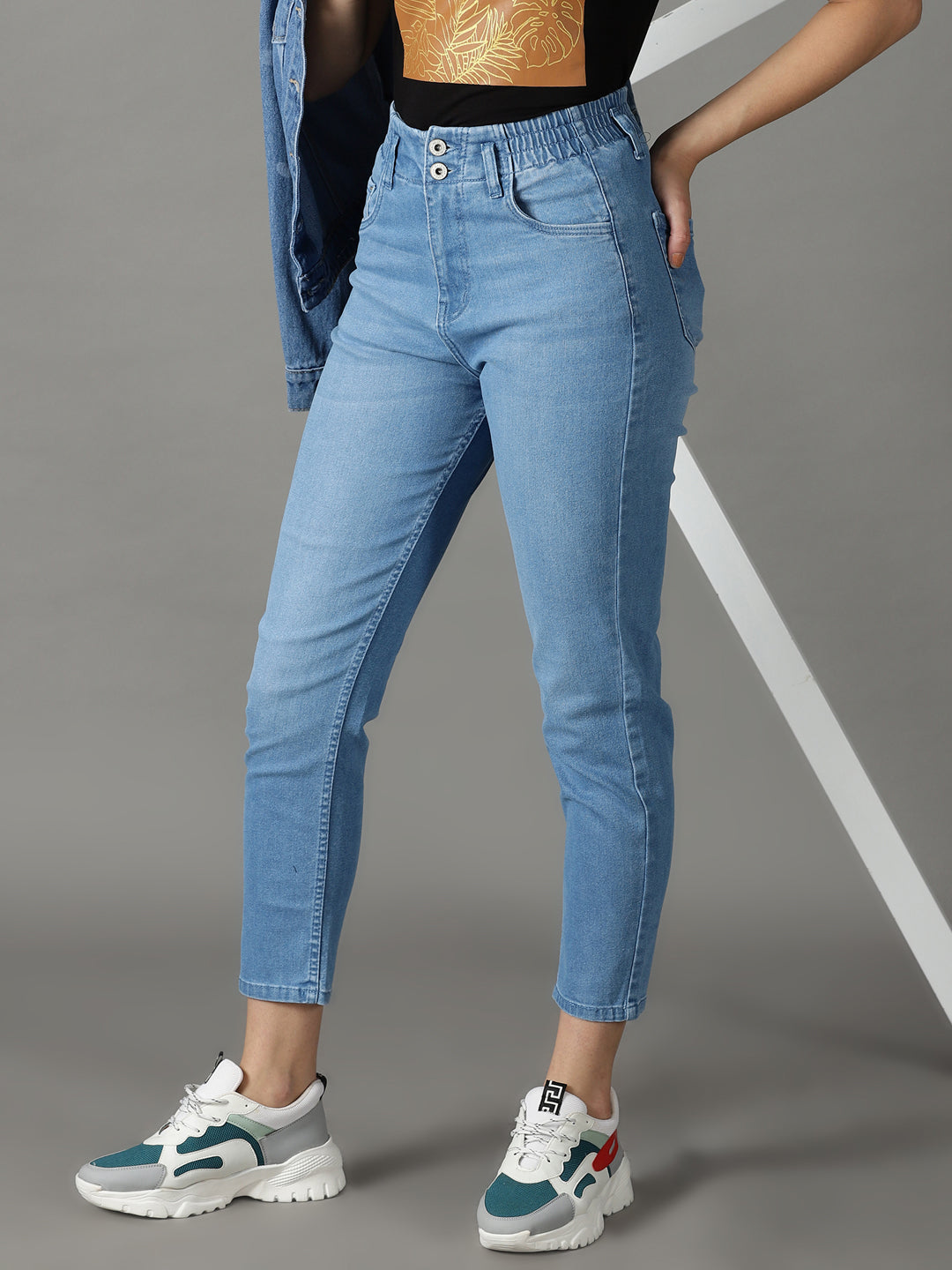 Women's Blue Solid Boyfriend Fit Denim Jeans