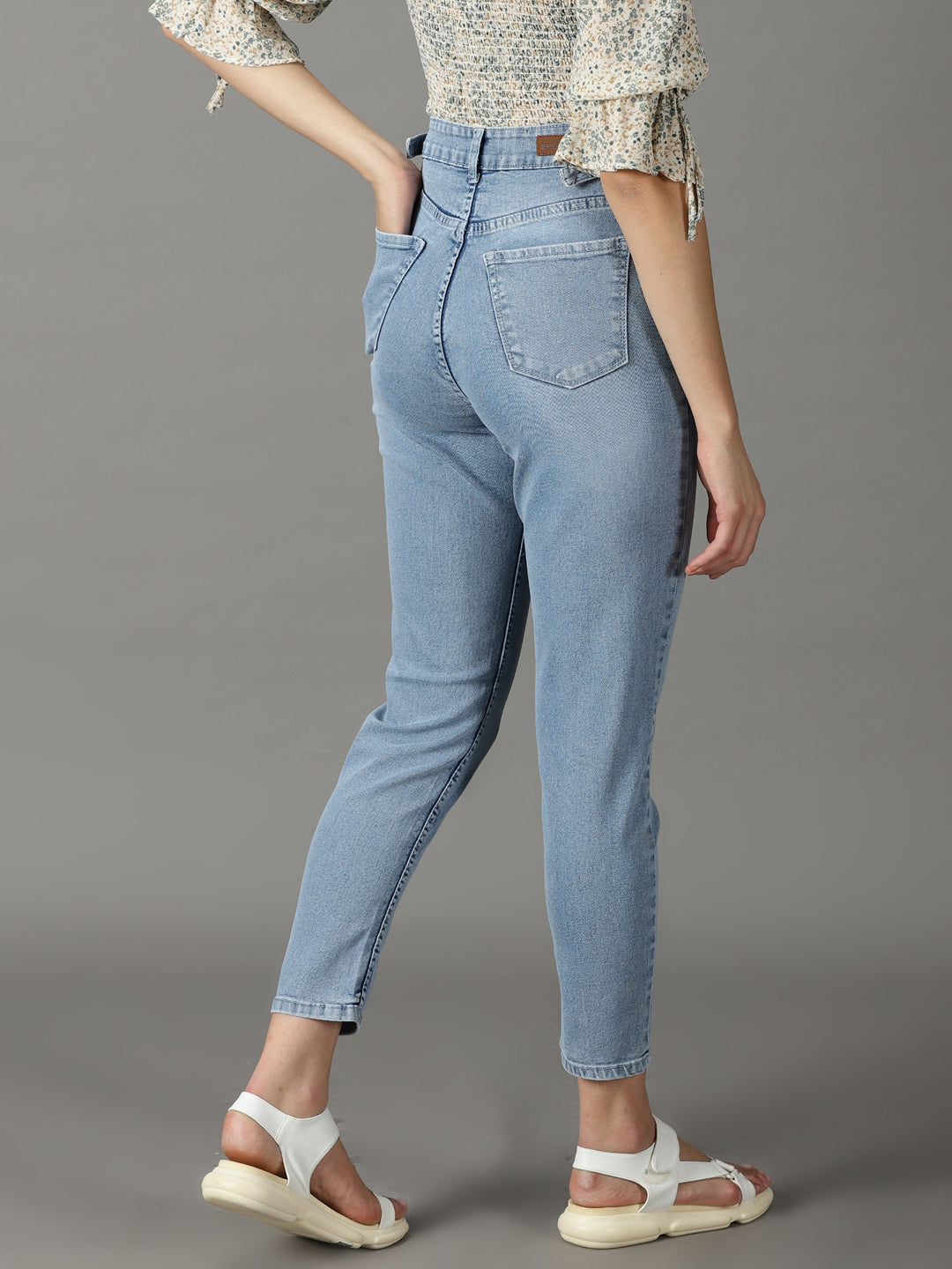 Women's Blue Solid Fit Denim Jeans