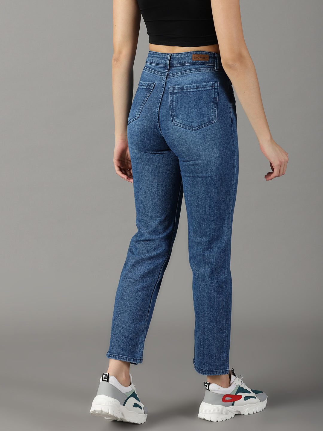 Women's Blue Solid Straight Fit Denim Jeans