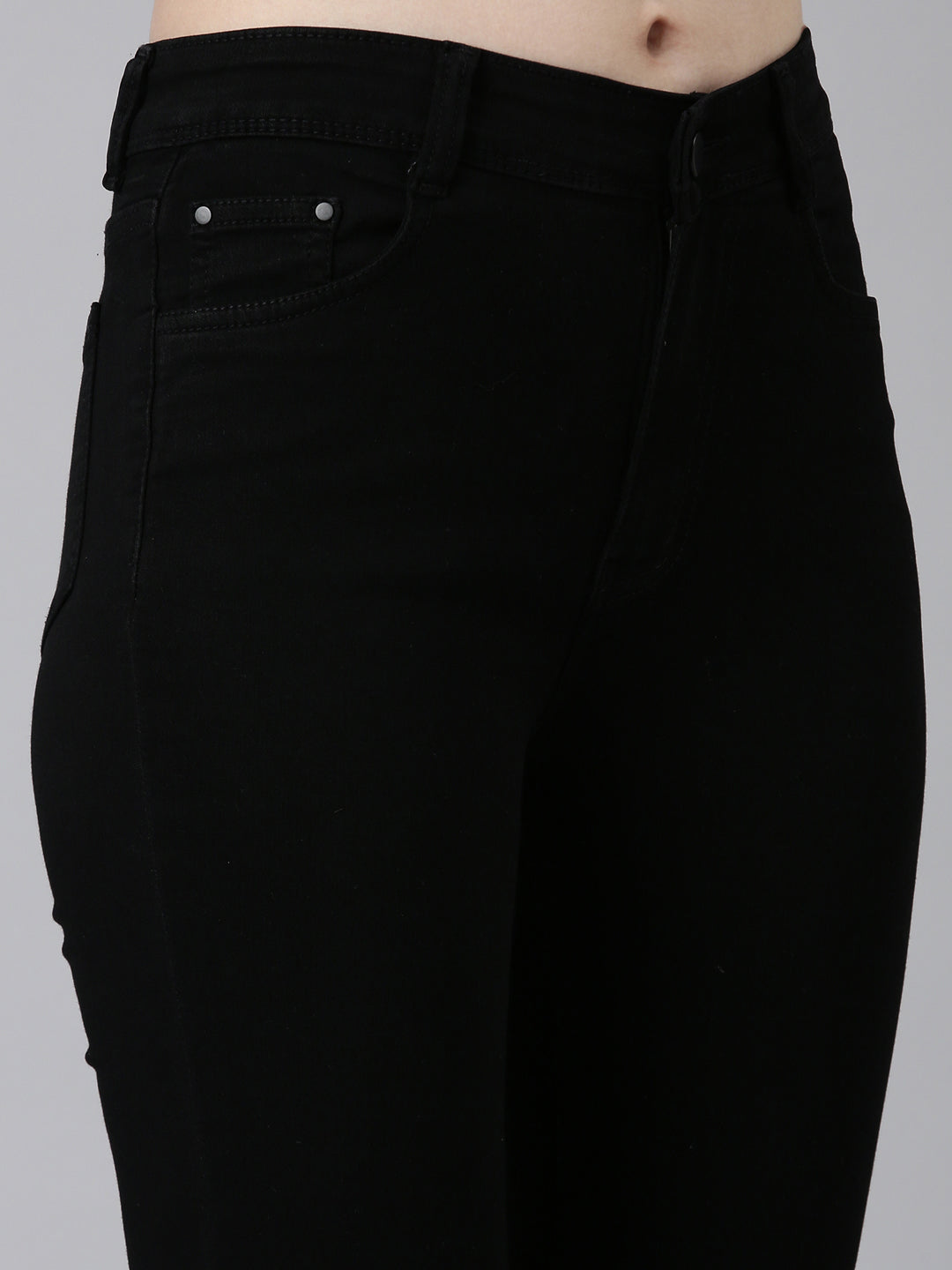 Women Black Solid Flared Denim Jeans