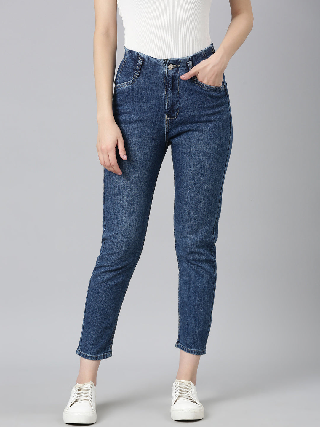 Women Blue Solid Slim Fit Denim Jeans