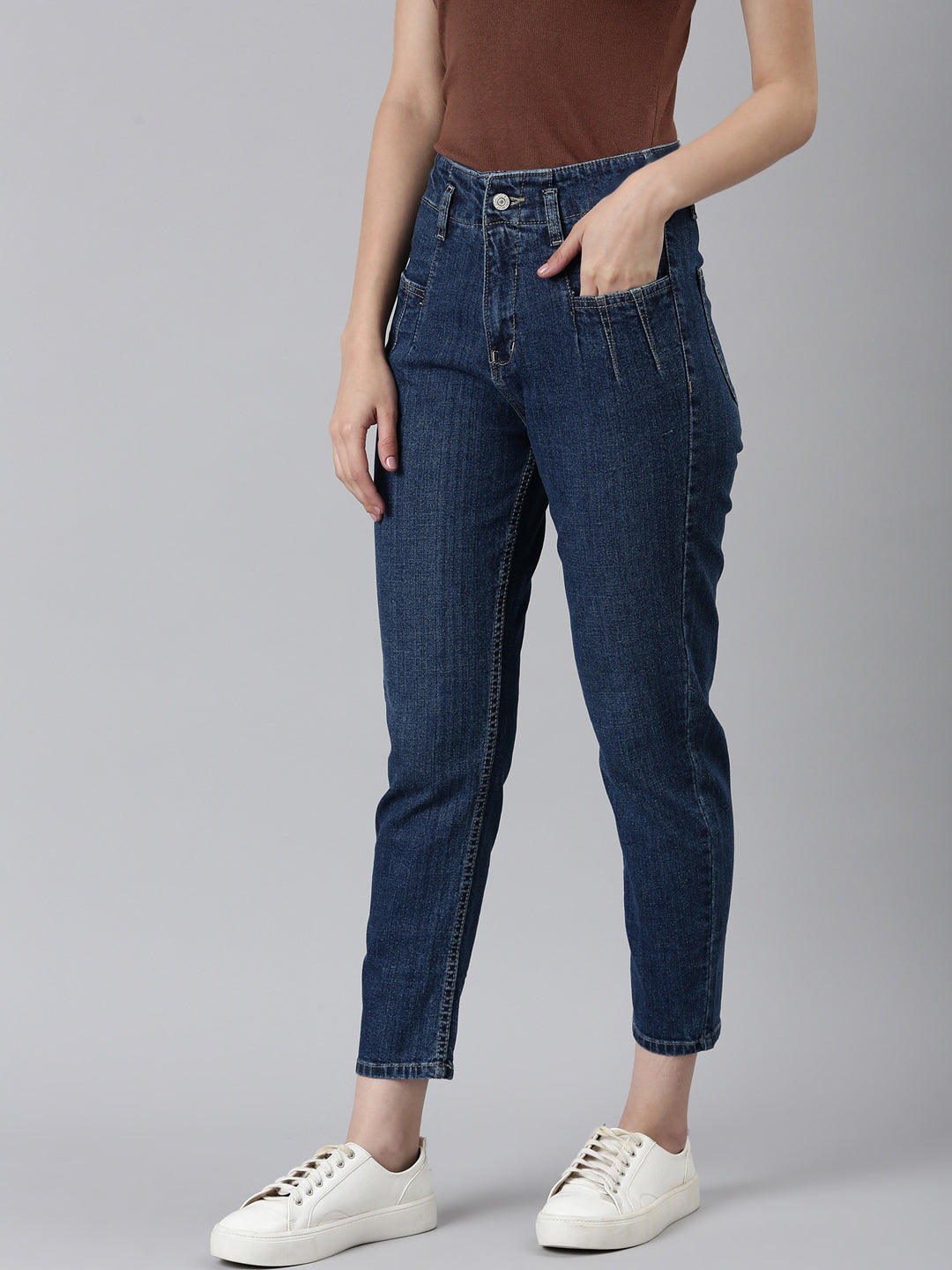 Women Blue Solid Mom Fit Denim Jeans